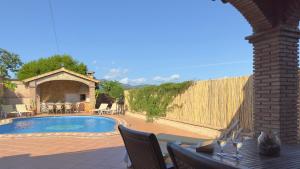 Chalet El Parral - Piscina y Sala de Cine
