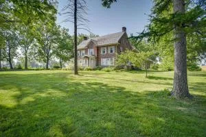 Ronks Vacation Rental 2 Mi to Dutch Wonderland! - Bird in Hand