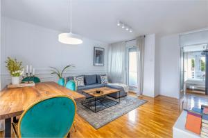 Mountain View Apartment Lika****