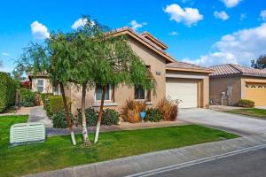 Walk to Festival Sleeps 8 on golf course - Casa Lozano