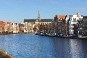 Appartement met tuin in Haarlem centrum(Vijfhoek)