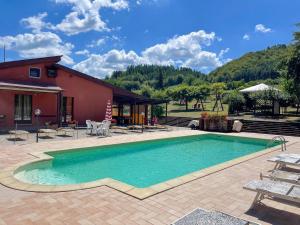 obrázek - Welcoming holiday home in Urbania with pool