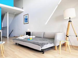 Appartements Appartement climatise 3 pieces, 6 couchages - Face a la plage - Le Lavandou - FR-1-251-510 : photos des chambres