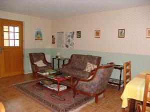 B&B / Chambres d'hotes Guestroom Futeau, 1 piece, 3 personnes - FR-1-585-109 : photos des chambres