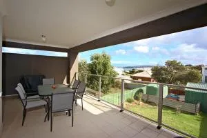 13 Elliot Ave - Pets Negotiable - BYO Linen - Hindmarsh Valley