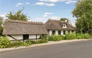 1 Bedroom Nice Home In Humble - Nyby