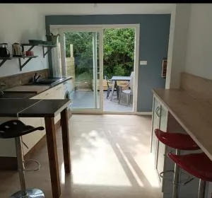 Appart 7 min de la mer+jardin - Loperhet