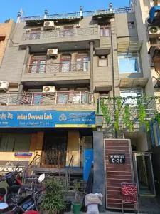 Hermitage by The Cosy Hotels Near Lotus Temple - Kalkaji Devi