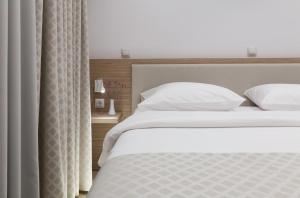 Suite with Mountain View room in Zephyros