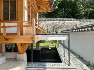 Luxury Hanok Serenity Villa
