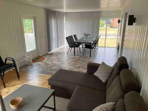 Space to socialize 3km from the peak of Isaberg!