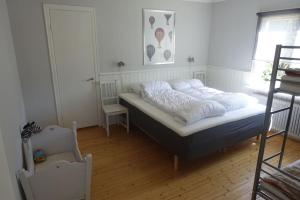 Space to socialize 3km from the peak of Isaberg!