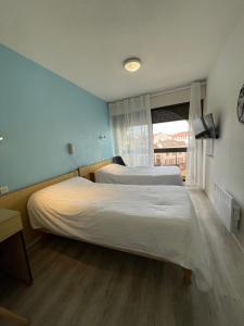 Hotels Hotel Bains Sarrailh : photos des chambres