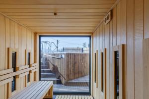 Apartament RELAKS - komfortowy apartament z bezpłatnym jacuzzi, sauną oraz podziemnym parkingiem w cenie