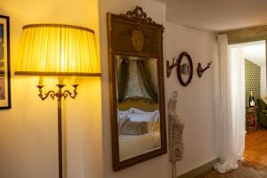 B&B / Chambres d'hotes Luxueuses Suites & Chambres d'hotes - accueil champagne, petit-dejeuner - Maison Champagne : Suite Deluxe