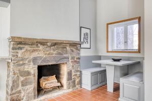 West Village 2br w wd roof nr Pier 46 NYC-990