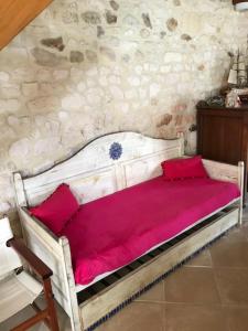 Villas Maison ancienne avec piscine au milieu des vignes : photos des chambres