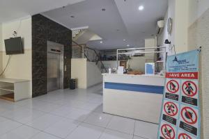 Aranis Hotel
