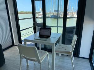 Houseboat Cádiz El Puerto - Casa Flotante