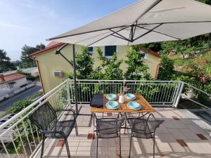 Penthouse apartment Draga Sky in Mošćenička Draga with free parking, one balcony and one terrace