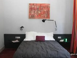 兰斯拉丁中心酒店 - 埃佩尔奈