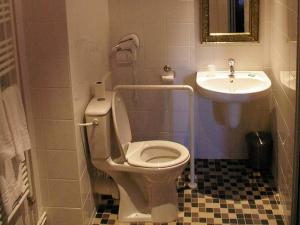 Hotels Hotel Latino Reims Centre : photos des chambres