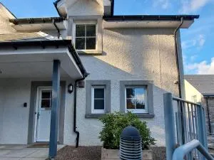 Taigh Geal - Cashlie