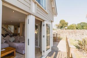 Trewhiddle Retreat V31 by Together Travel - Luxury 3-Bedroom Villa