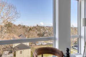 Central District 1br w gym bbq nr downtown SEA-550