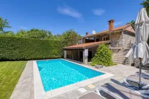 Holiday House Mlin - Kras