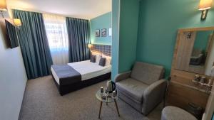 Deluxe Double Room room in Aqua Hotel
