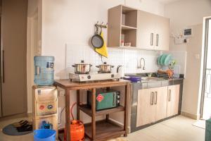 Shalom Studio city Apartments.