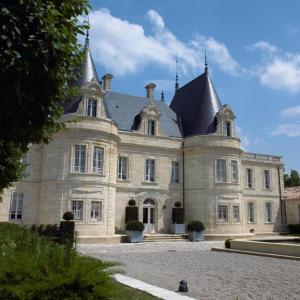 B&B / Chambres d'hotes Chateau de Lussac : photos des chambres