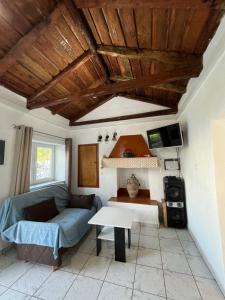 Rodovani Cottage