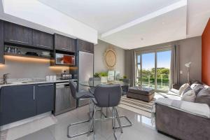 Tyrwhitt Stylish Apartment Rosebank