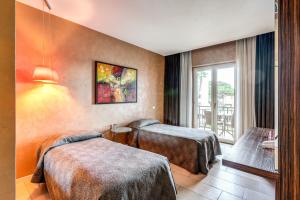Suite Familiar con balcón