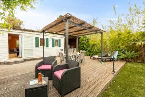 LEucalyptus, mobil-home avec extérieur spacieux à quelques mètres de la mer