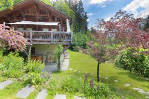 Appartements Chalet d'en Haut - Appt du Bas & Mazot - Grand Jardin Prive - Vues Chaine du Mont-Blanc : photos des chambres