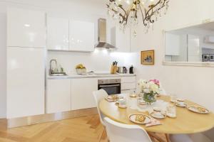 Stylish Apartment in Historical Center