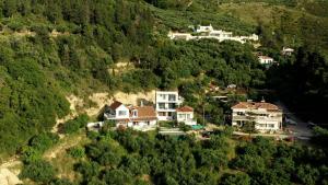 Baso Hilltop Apartments