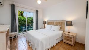 Jardim da Meia Praia Resort