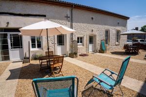 B&B / Chambres d'hotes Les Gites du Vigneron et Cd'h : photos des chambres