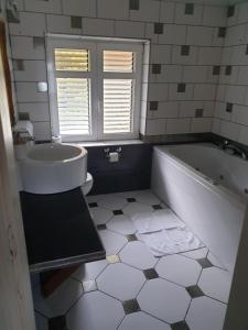 VILLA BISER 