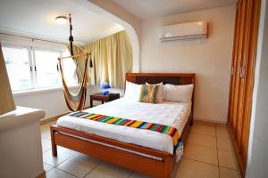 5 Bdr-ensuite Bathrooms-private Pool-golf-comfort