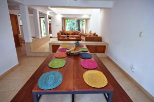 5 Bdr-ensuite Bathrooms-private Pool-golf-comfort