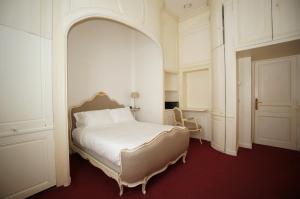 Hotels Les Trois Lys : photos des chambres
