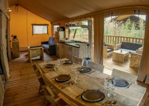 Campings Aloha plage camping 4etoiles : photos des chambres