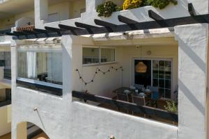 18 Nice apt balcony pool view close to Duquesa Golf and Beach Manilva Andalusia