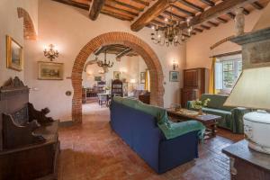 Leopolda in Selvarella pool and Wi-Fi