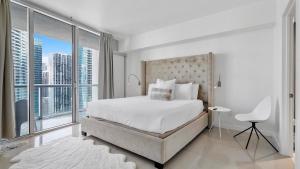 Icon Brickell Stay, Pool, Spa, Views, Restaurants